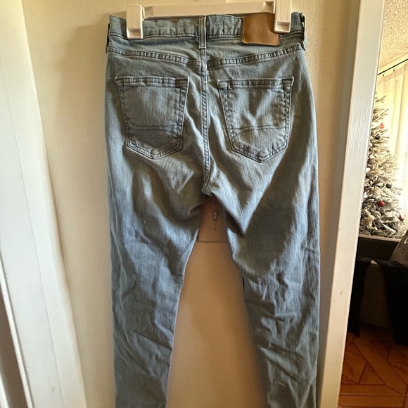 Hollister Athletic Skinny (tapered) Jeans - Picture 4 of 4